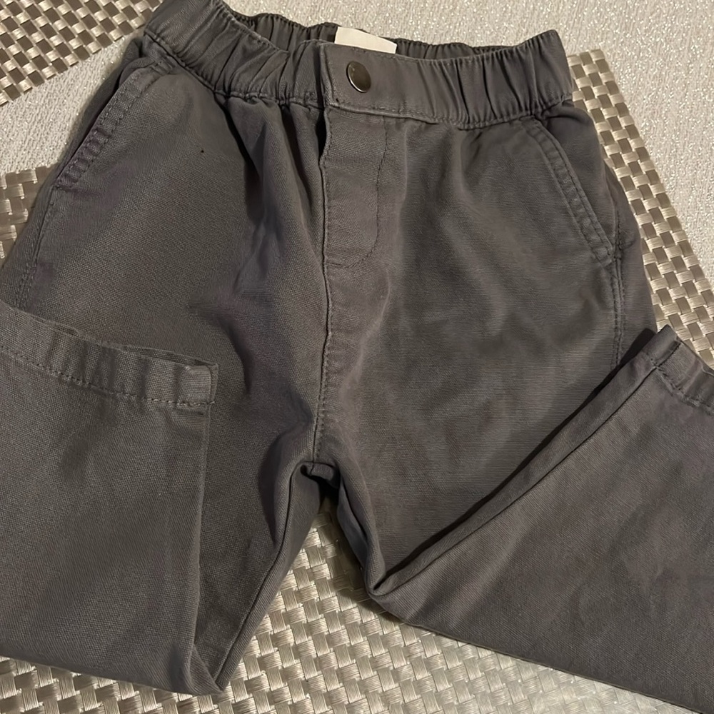 Zara pants toddler.2/30$